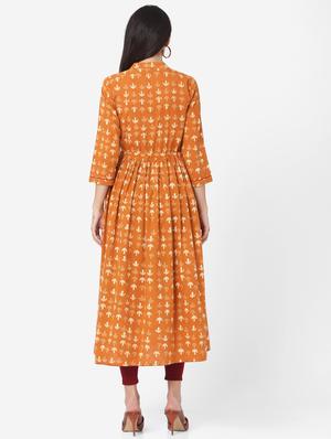 printed flared kurta - 17765779 - Standard Image - 3