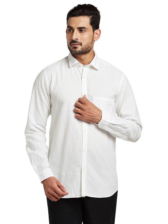 white solid casual shirt - 17766647 - Zoom Image - 1