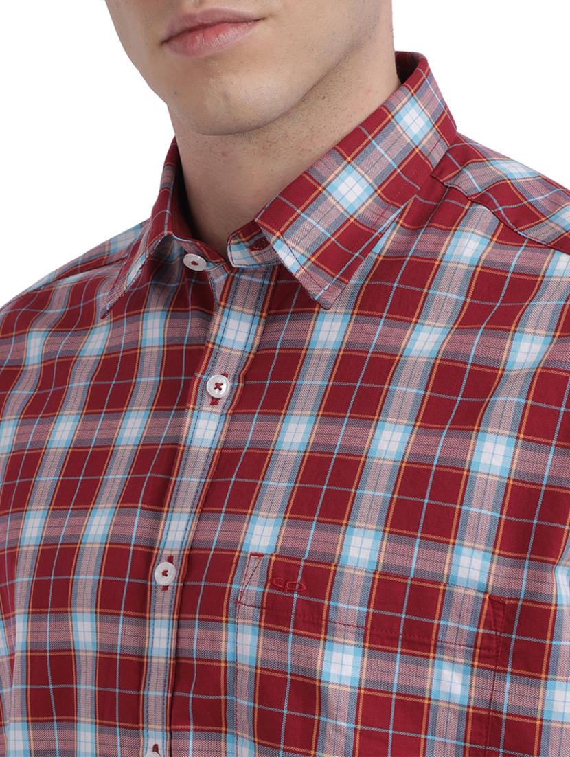 red checkered casual shirt - 17766735 - Zoom Image - 5