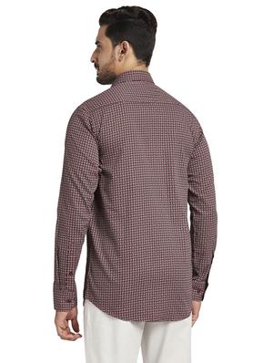 red printed casual shirt - 17766774 - Standard Image - 3