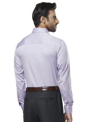 purple solid formal shirt - 17766805 - Standard Image - 3