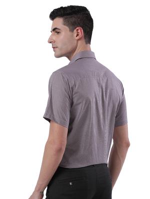 brown checkered formal shirt - 17766829 - Standard Image - 3