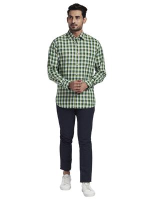 green checkered casual shirt - 17766865 - Standard Image - 4