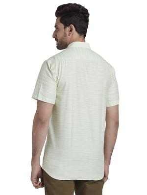 green solid casual shirt - 17767157 - Standard Image - 3