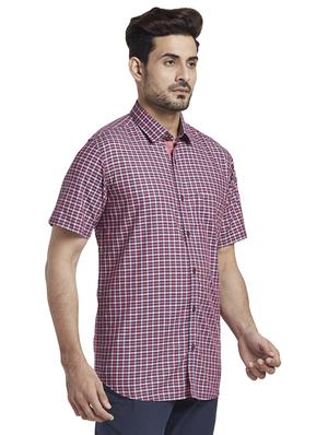 red checkered casual shirt - 17767216 - Standard Image - 2
