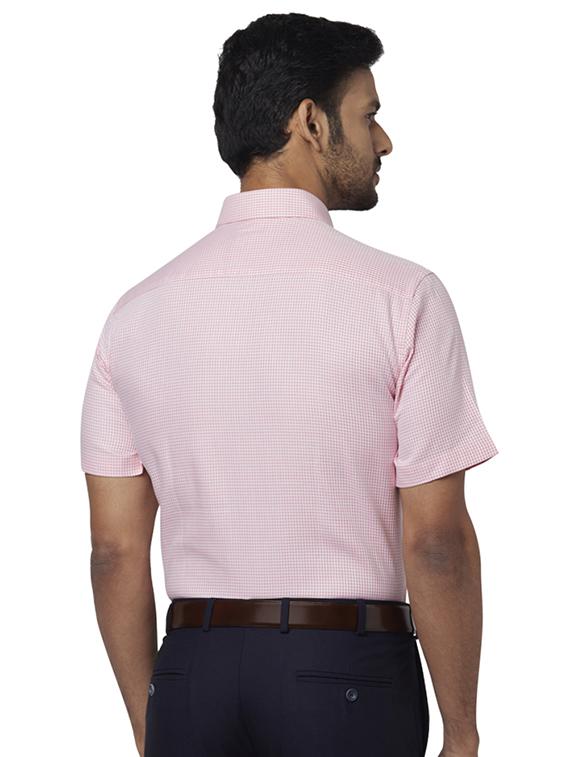 pink checkered formal shirt - 17767240 - Zoom Image - 3