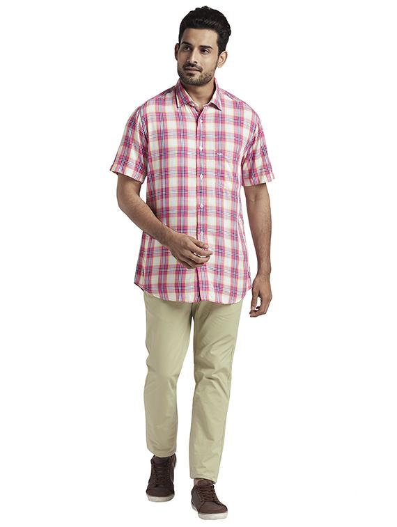 pink checkered casual shirt - 17767247 - Zoom Image - 4