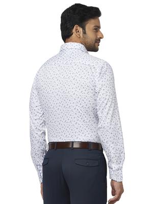 white printed formal shirt - 17767276 - Standard Image - 3