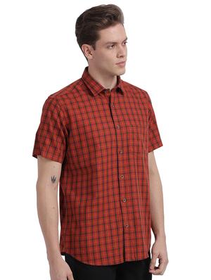 red checkered casual shirt - 17767287 - Standard Image - 2