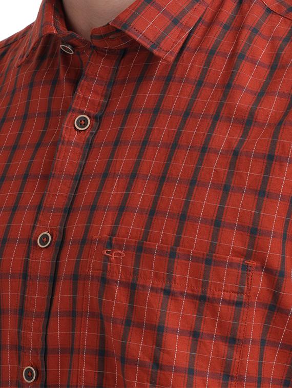 red checkered casual shirt - 17767287 - Zoom Image - 5