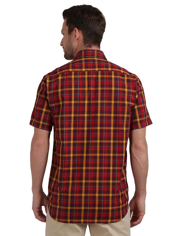 maroon checkered casual shirt - 17767305 - Zoom Image - 3