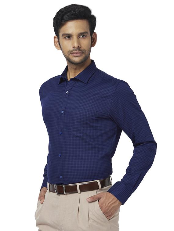 navy blue checkered formal shirt - 17767317 - Zoom Image - 2