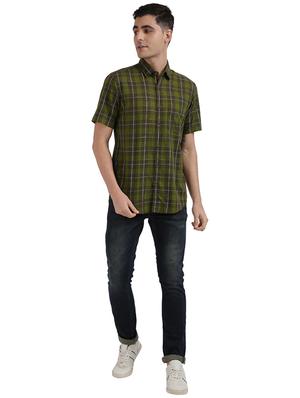 olive green checkered casual shirt - 17767326 - Standard Image - 4