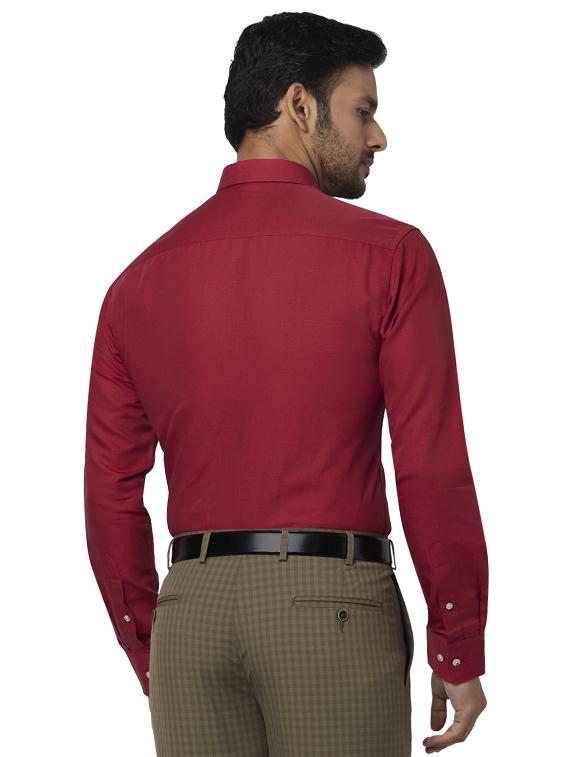 red solid formal shirt - 17767381 - Zoom Image - 3