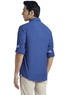 blue printed casual shirt - 17767805 - Standard Image - 4