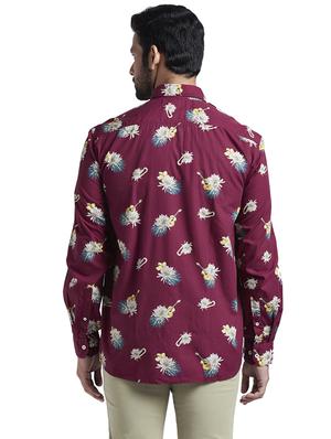 red floral casual shirt - 17767835 - Standard Image - 4