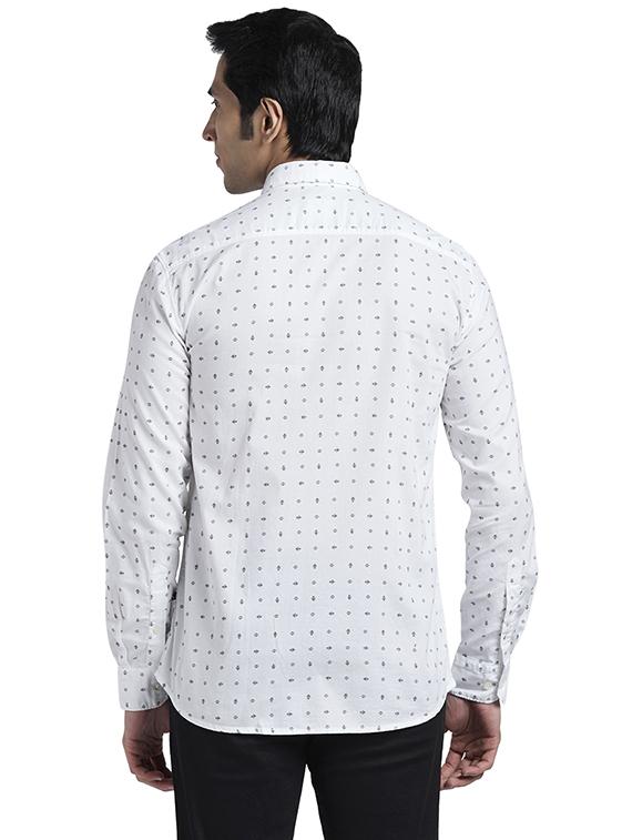 white printed casual shirt - 17767857 - Zoom Image - 4