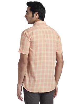 peach checkered casual shirt - 17768156 - Standard Image - 3