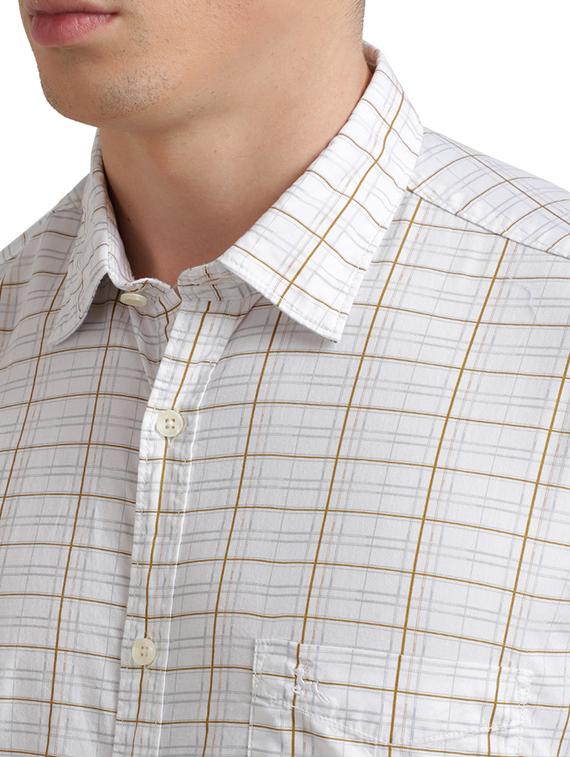 white checkered casual shirt - 17768171 - Zoom Image - 5