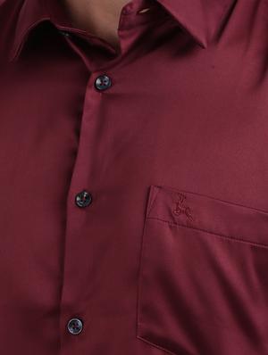 maroon solid casual shirt - 17768277 - Standard Image - 5