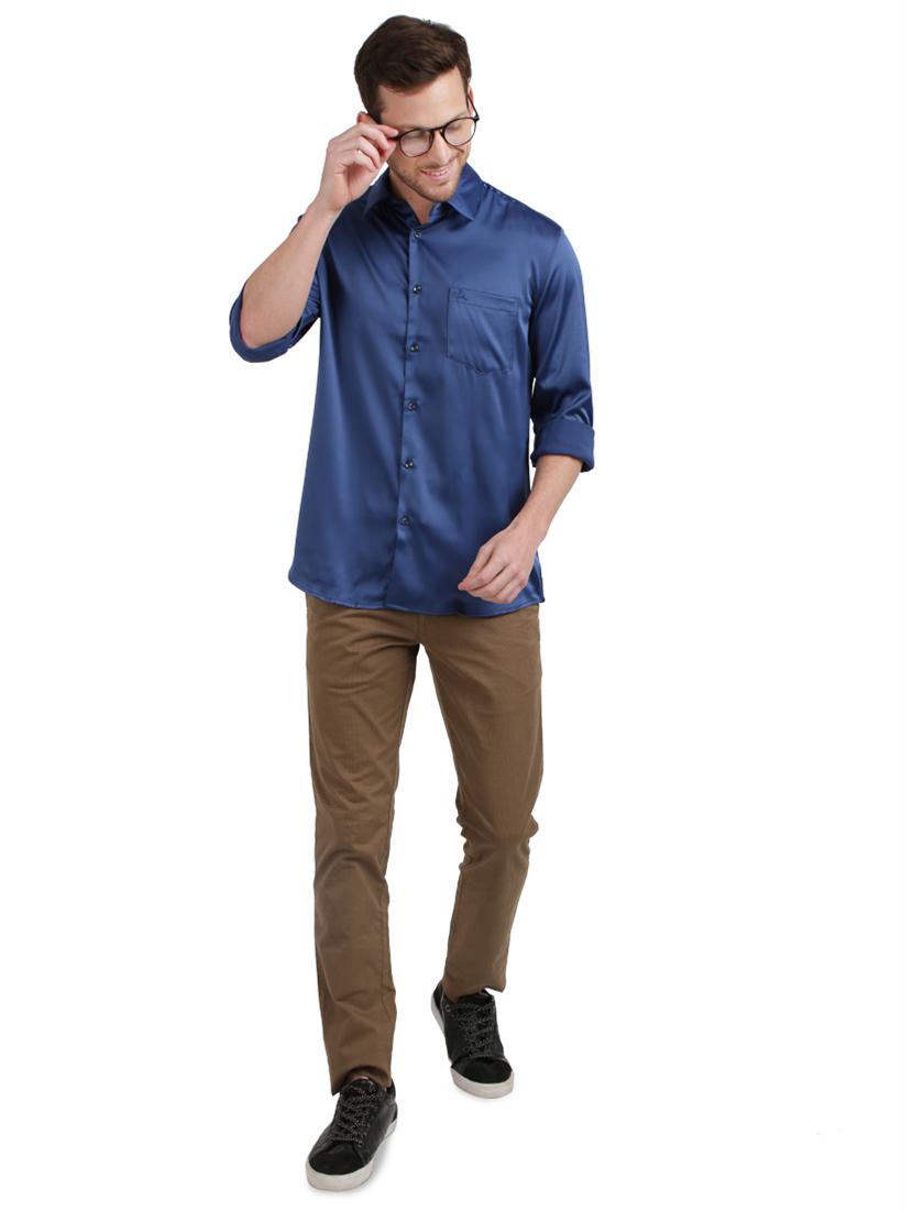 blue solid casual shirt - 17768278 - Zoom Image - 4