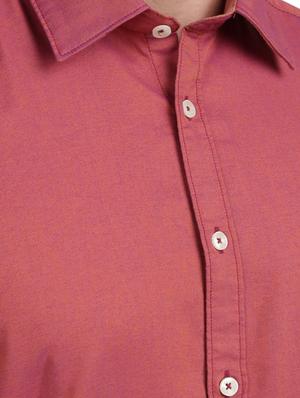 red solid casual shirt - 17768280 - Standard Image - 5