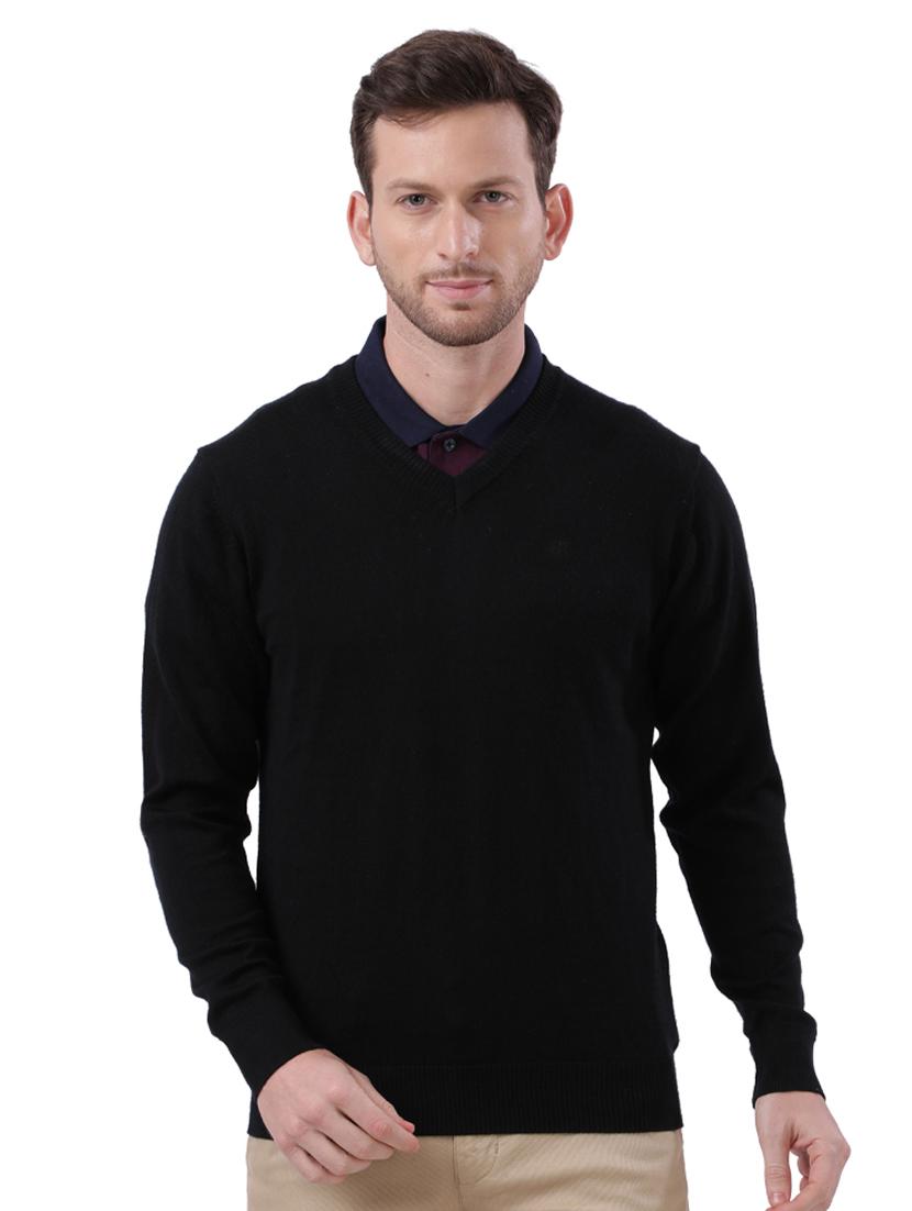 black solid pullover - 17768422 - Zoom Image - 1