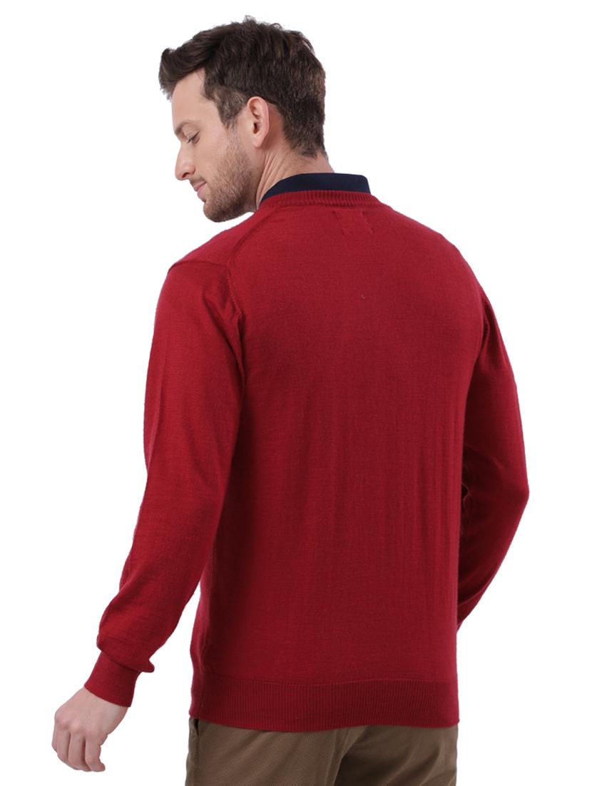 red solid pullover - 17768423 - Zoom Image - 3