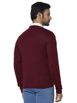 maroon solid acrylic pullover - 17768437 - Standard Image - 3