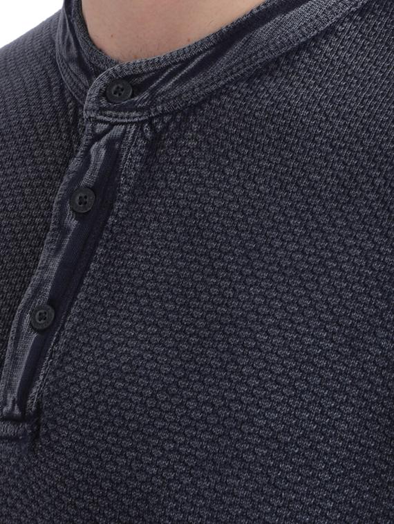 grey self design pullover - 17768447 - Zoom Image - 5