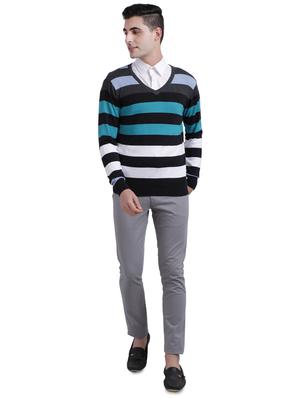 multi colored striped pullover - 17768475 - Standard Image - 4