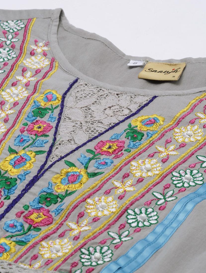 embroidered detail fit & flare dress - 17769070 - Zoom Image - 5