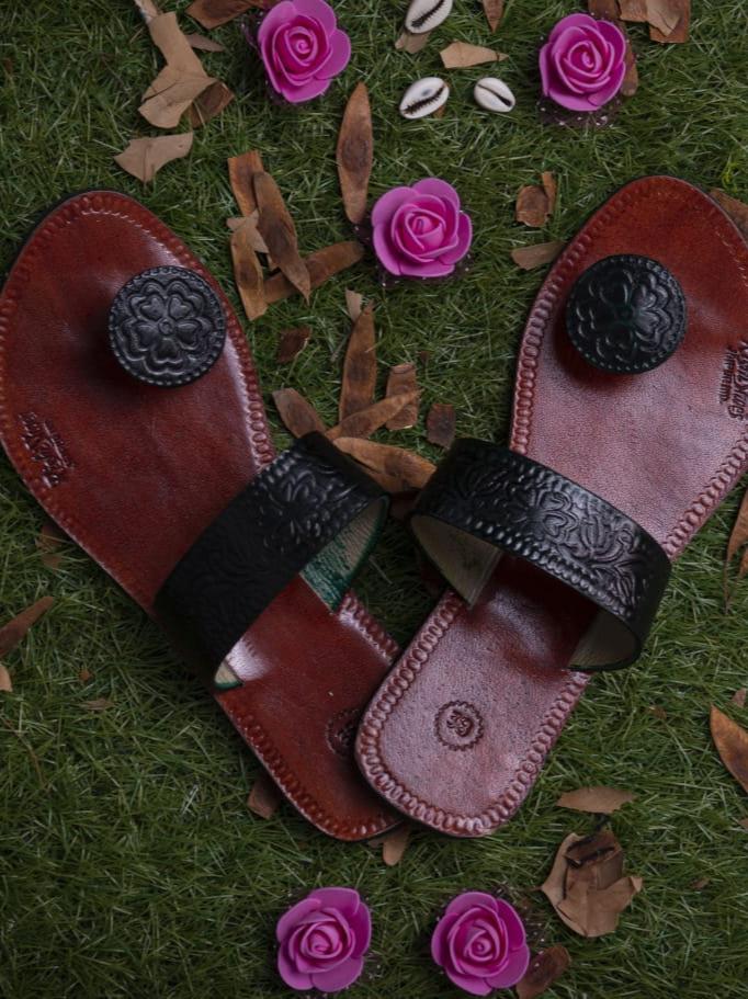 women leather footwear - 17771044 - Zoom Image - 1