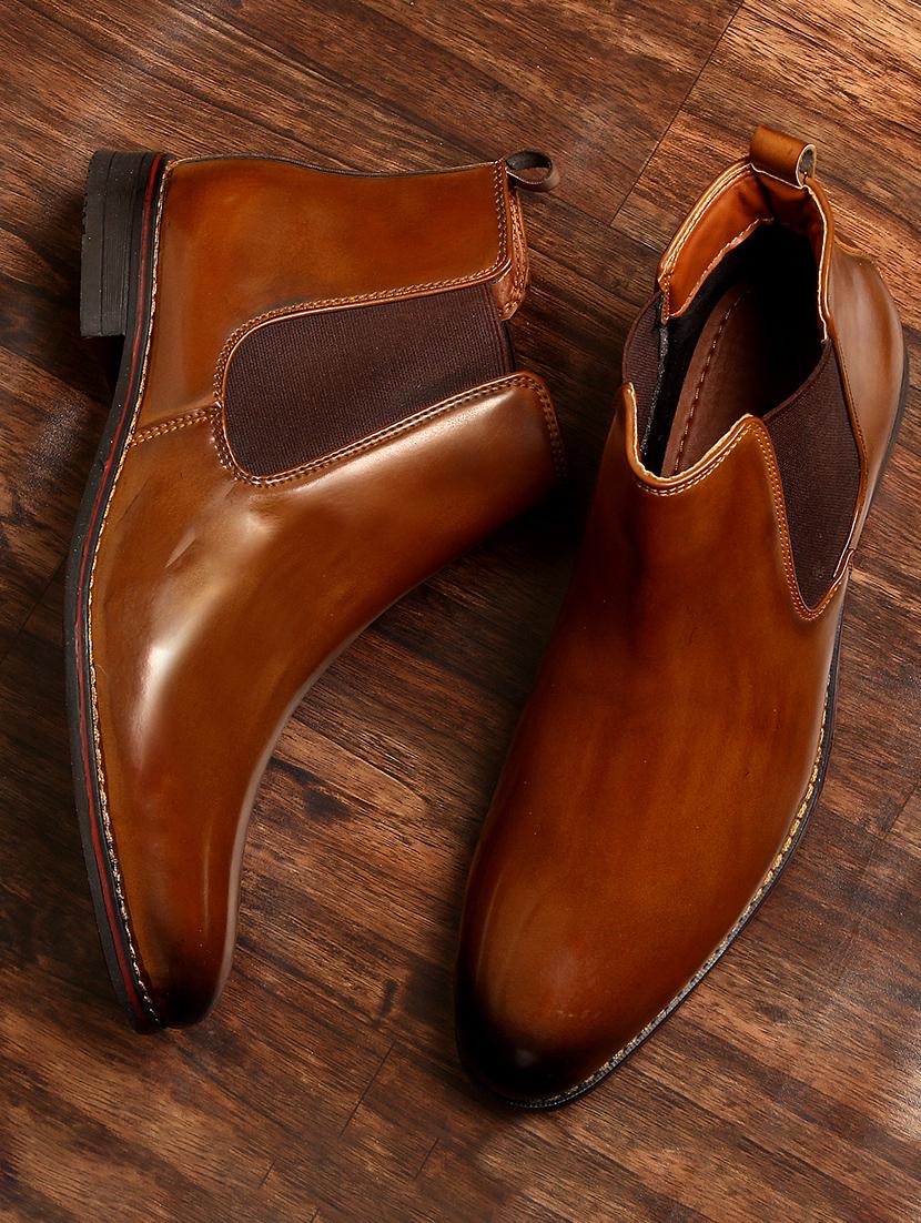brown leather hiking boots - 17771842 - Zoom Image - 2