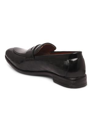 black patent leather handicraft loafers - 17771847 - Standard Image - 4