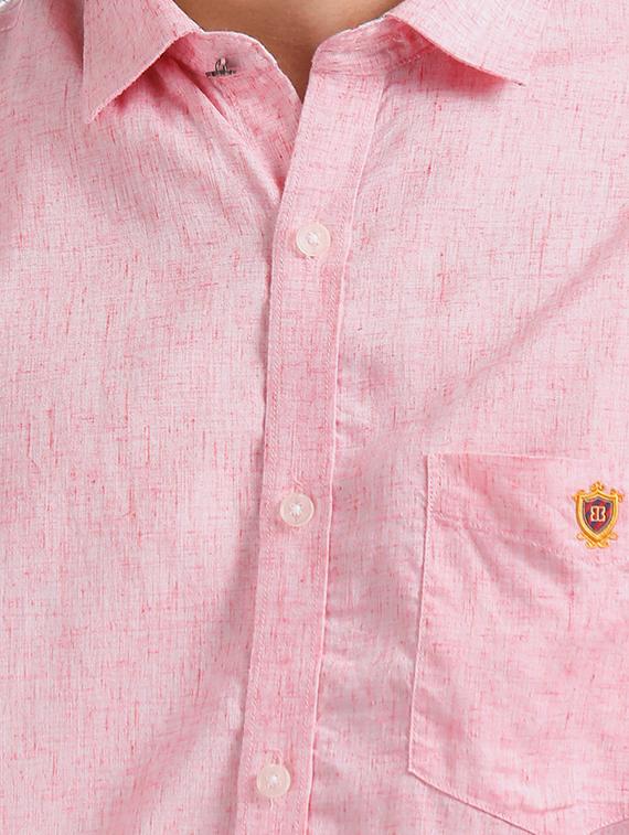 pink solid casual shirt - 17772369 - Zoom Image - 5