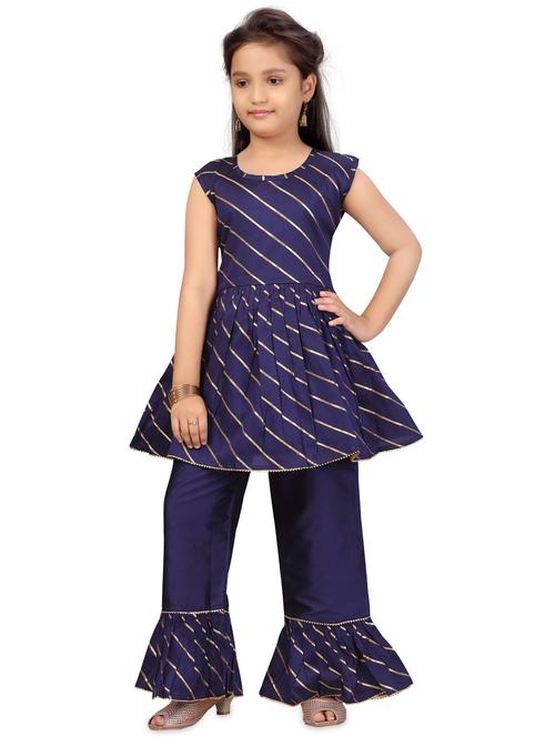 navy blue striped suit set - 17772657 - Standard Image - 1