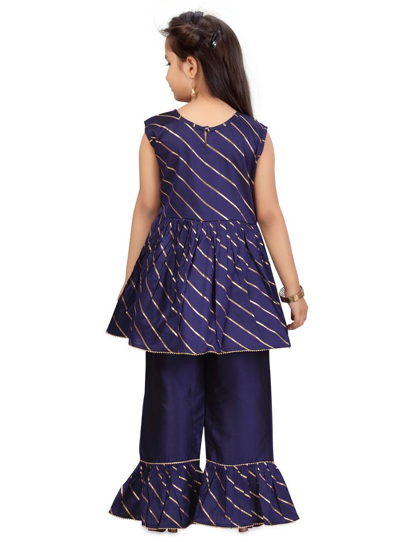 navy blue striped suit set - 17772657 - Zoom Image - 3