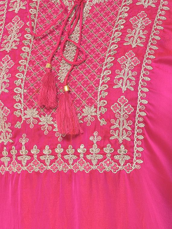 embroidered high low kurta - 17774634 - Zoom Image - 4