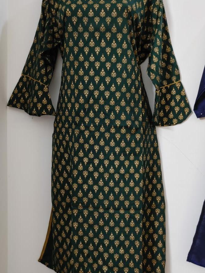 gold wool cape - 17775560 - Zoom Image - 2