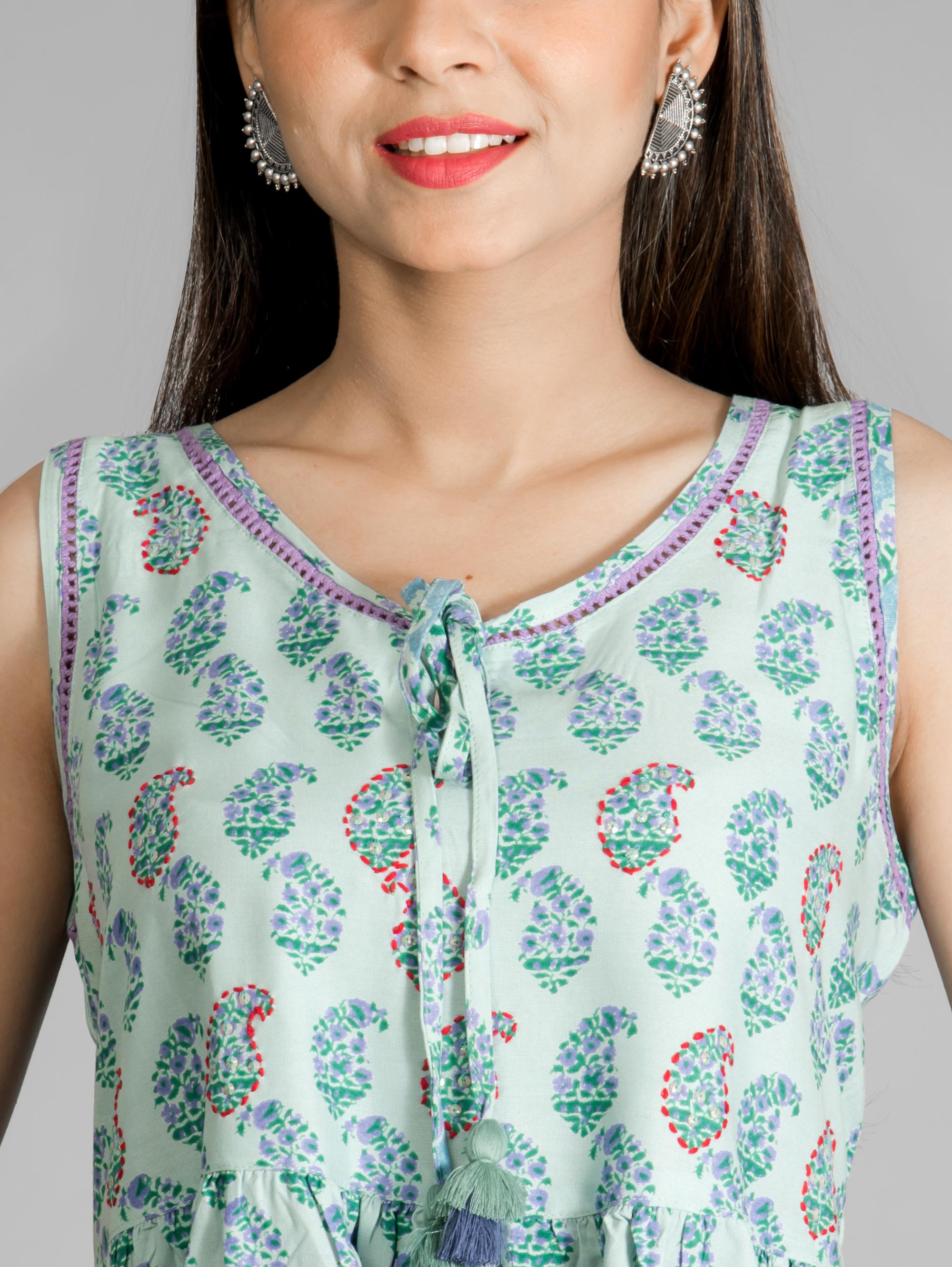 green rayon sleeveless top with embroidery - 17775664 - Zoom Image - 4