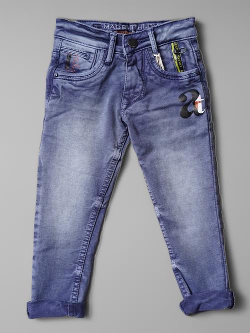 jeans - 17775743 - Standard Image - 1