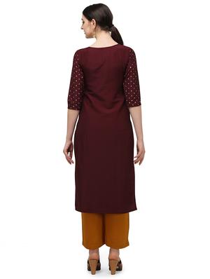 maroon silk blend straight kurta - 17777156 - Standard Image - 3