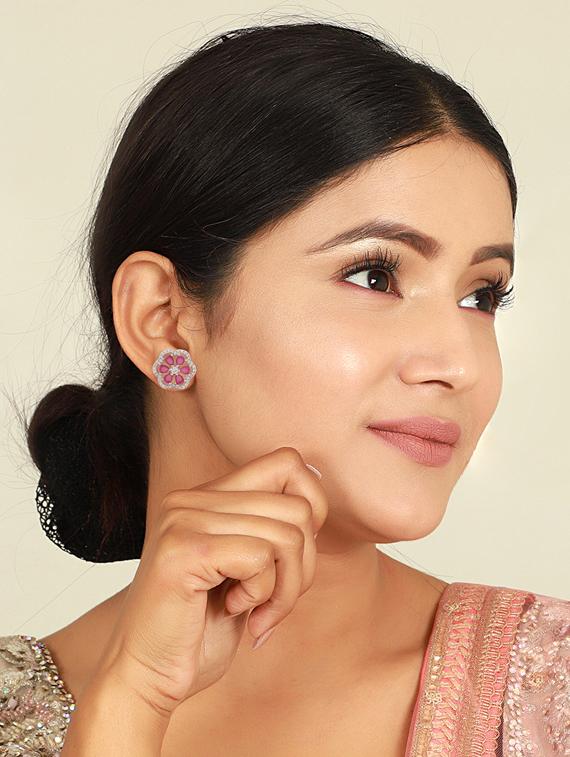 red metal studs earring - 17778797 - Zoom Image - 3