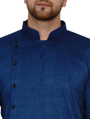 blue solid long kurta - 17779405 - Standard Image - 4