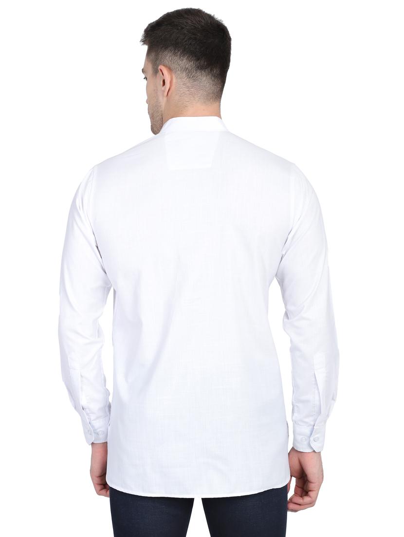 white solid casual shirt - 17781486 - Zoom Image - 3