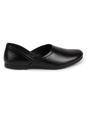 black pu slip on jutis - 17784311 - Standard Image - 2