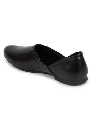 black pu slip on jutis - 17784311 - Standard Image - 3