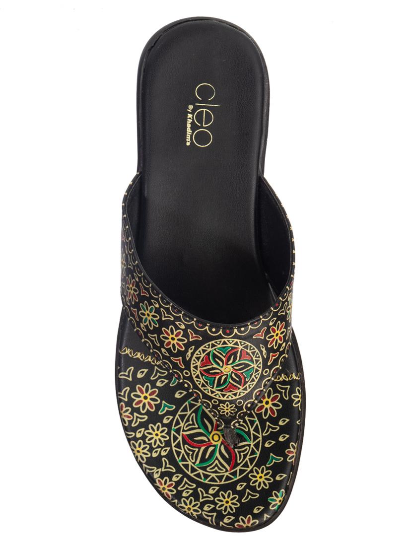 black toe separator sandal - 17786869 - Zoom Image - 4