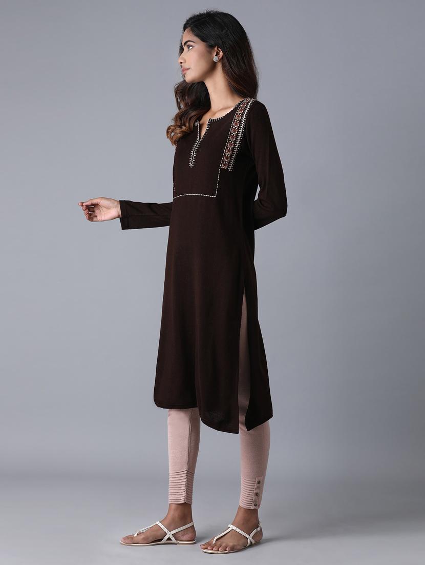 solid embroidered straight kurta - 17791131 - Zoom Image - 2
